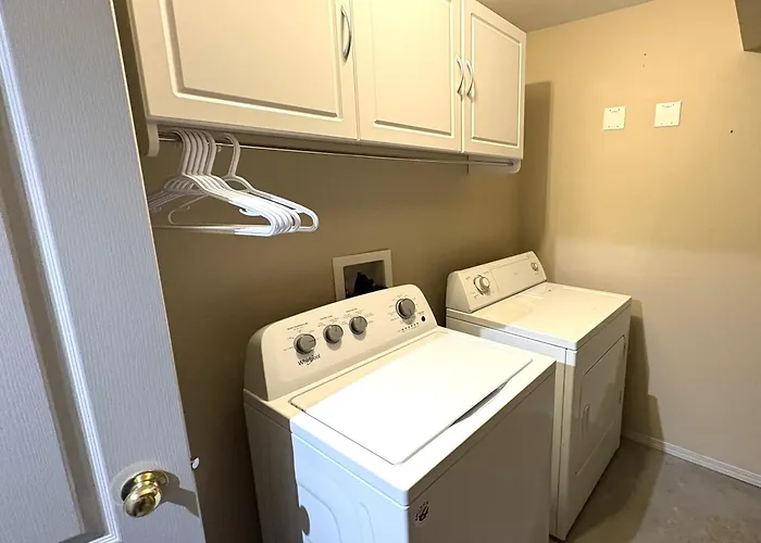 Riverside Way By Fernie Lodging Company