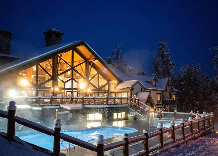 Hotels with a view Lizard Creek Lodge